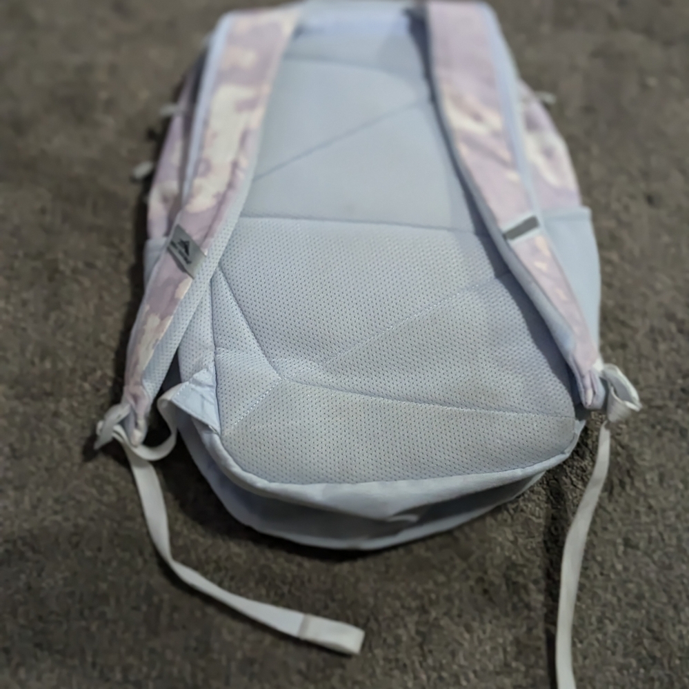 High Sierra backpack - Picture 2 of 5